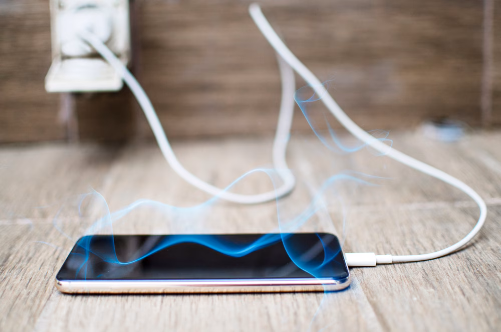How To Keep Your Cell Phone From Overheating So You Don’t Have To Go For Repairs?