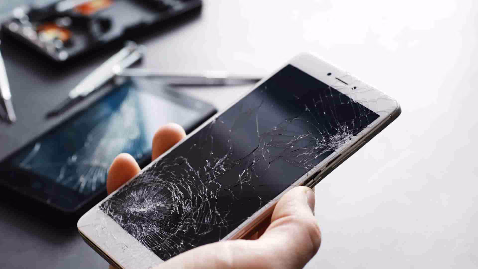 Cracks in Your Phone's Case Don't Mean Cracks in Your Wallet: A Guide to Affordable, Quality Phone Repair in Vancouver