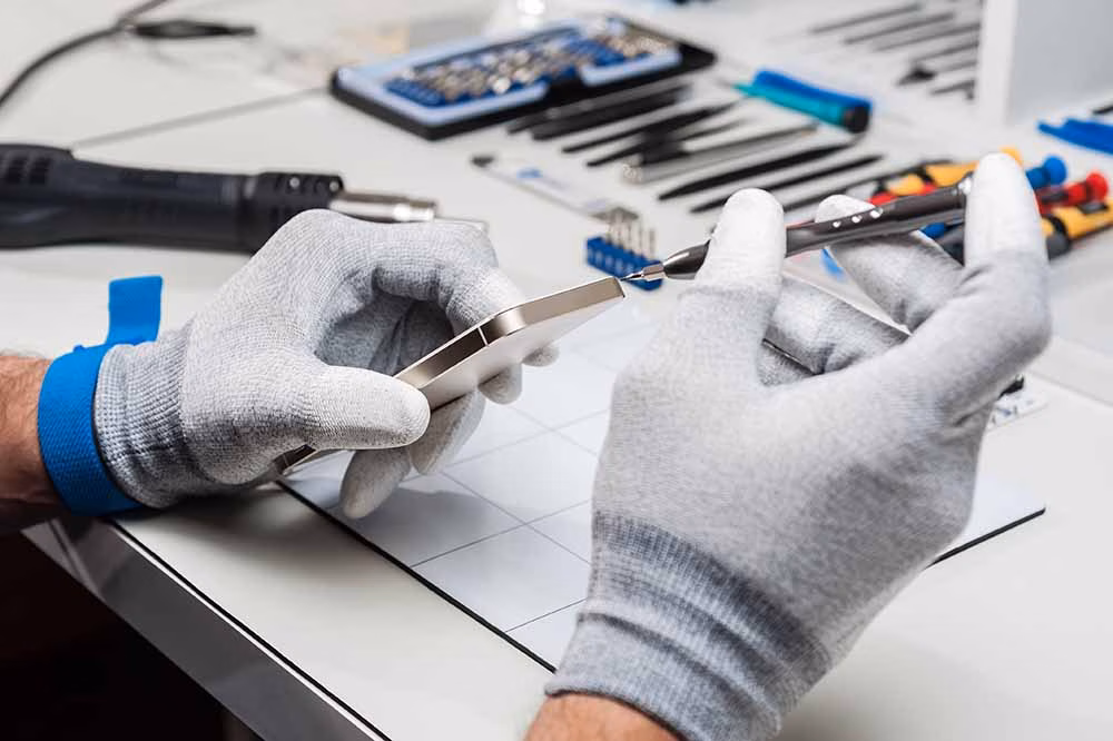 cell phone screen repair and replacement in Vancouver
